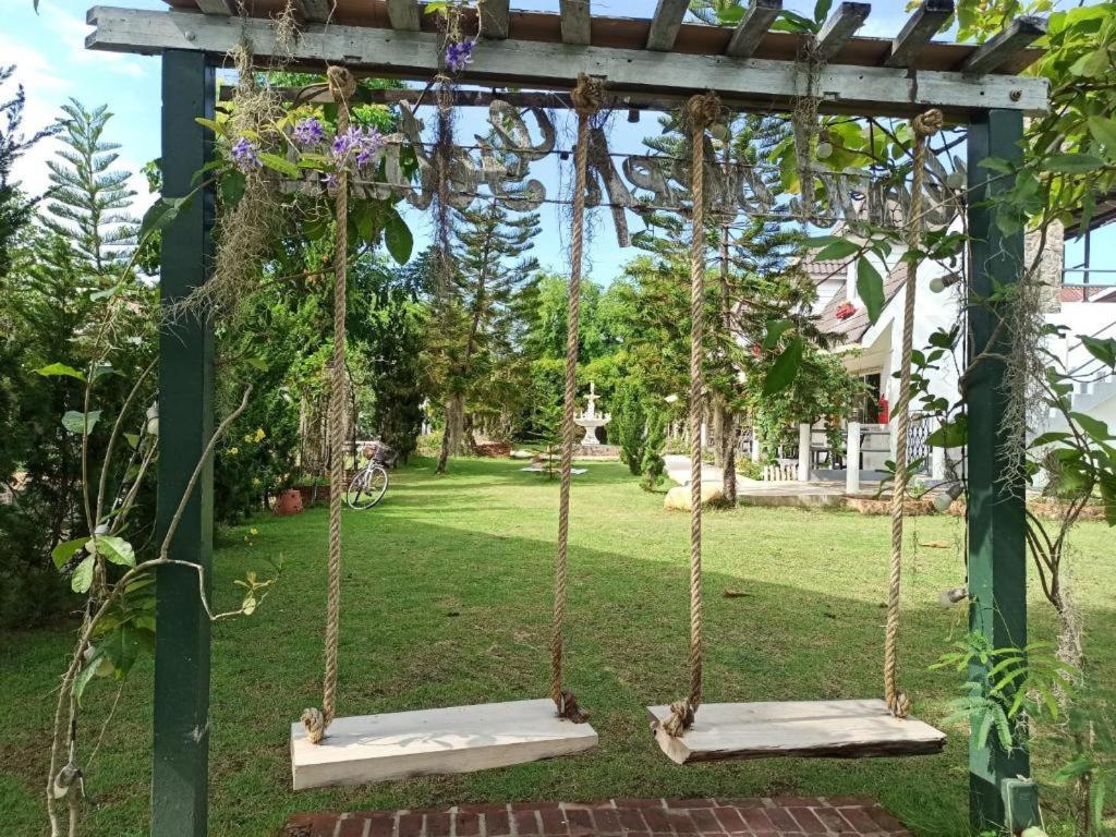 Charisma Resort Suan Phueng Exterior foto